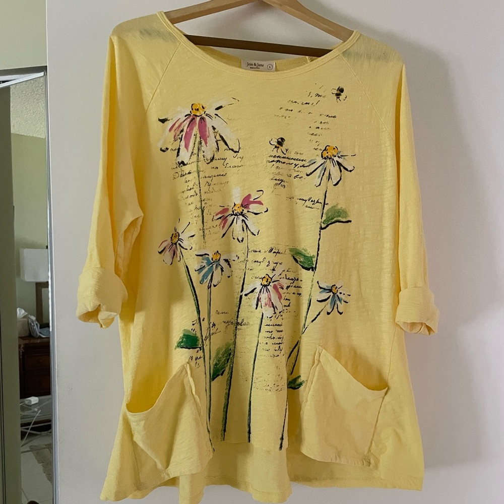 NEWLY purchased late 2025 oversized Jess & Jane swing tunic with pockets-worn 1x